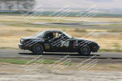 media/Jun-01-2024-CalClub SCCA (Sat) [[0aa0dc4a91]]/Group 3/Race/